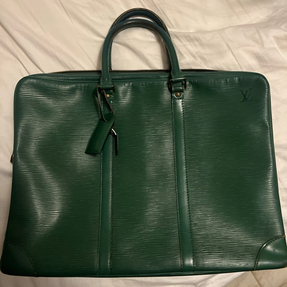 Louis Vuitton Green Leather Briefcase with Structured Design
